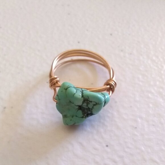 Size 8 ~ Turquoise Magnesite Nugget Ring! Boho  meets Bougie Beachside Charm! - Picture 9 of 13